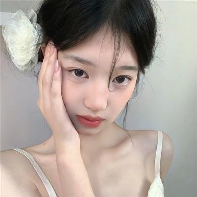 但愿我是平凡人
